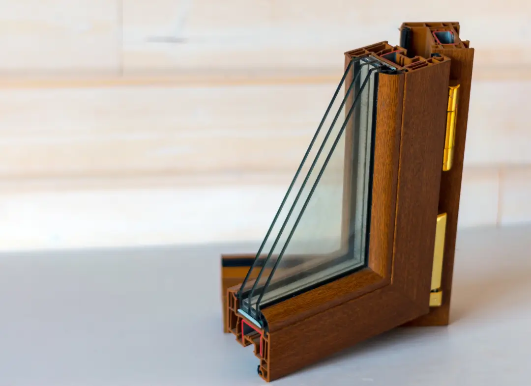 Installation de fenêtre en bois sur mesure Saint-Georges-de-Didonne